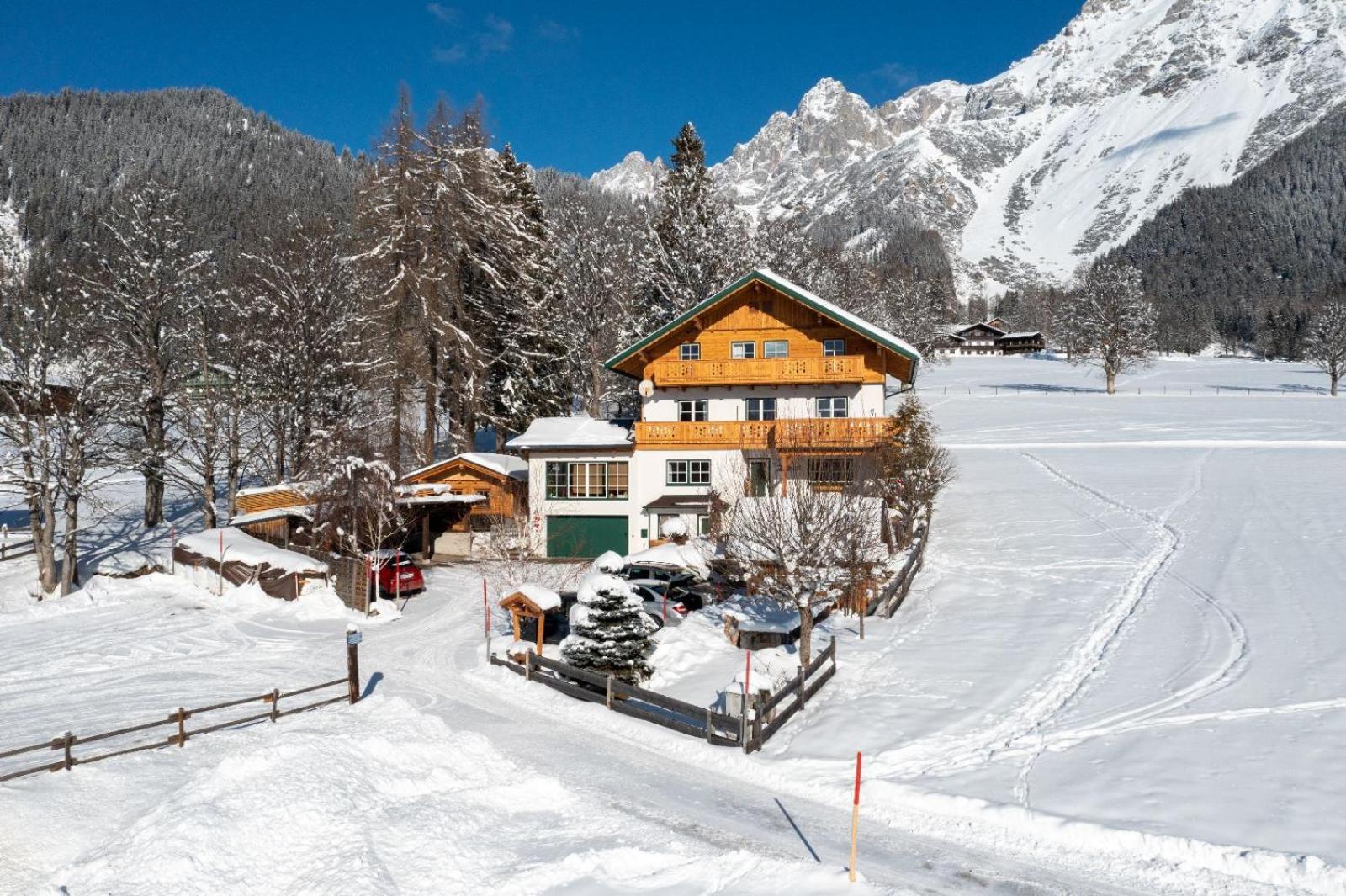 Appartements Jaegerrast Ramsau am Dachstein Exterior photo